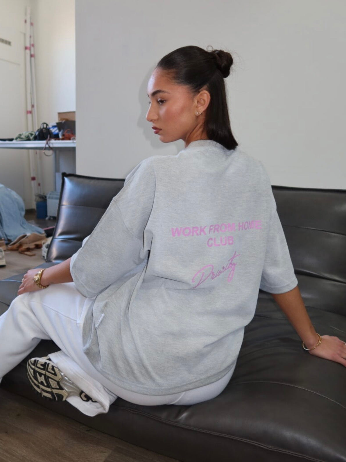 Work From Home Club Tee | Washed Grijs