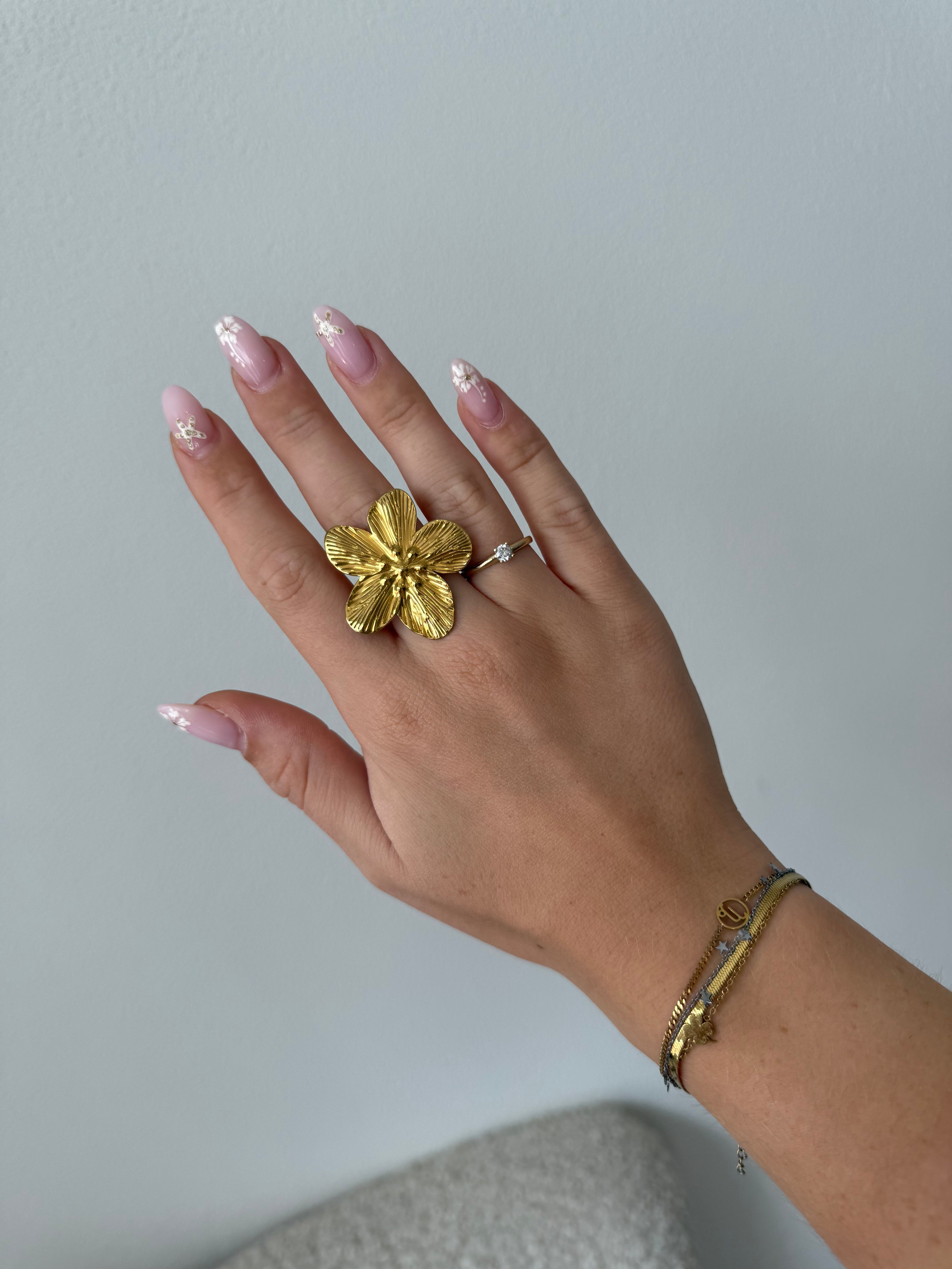 Flower Ring