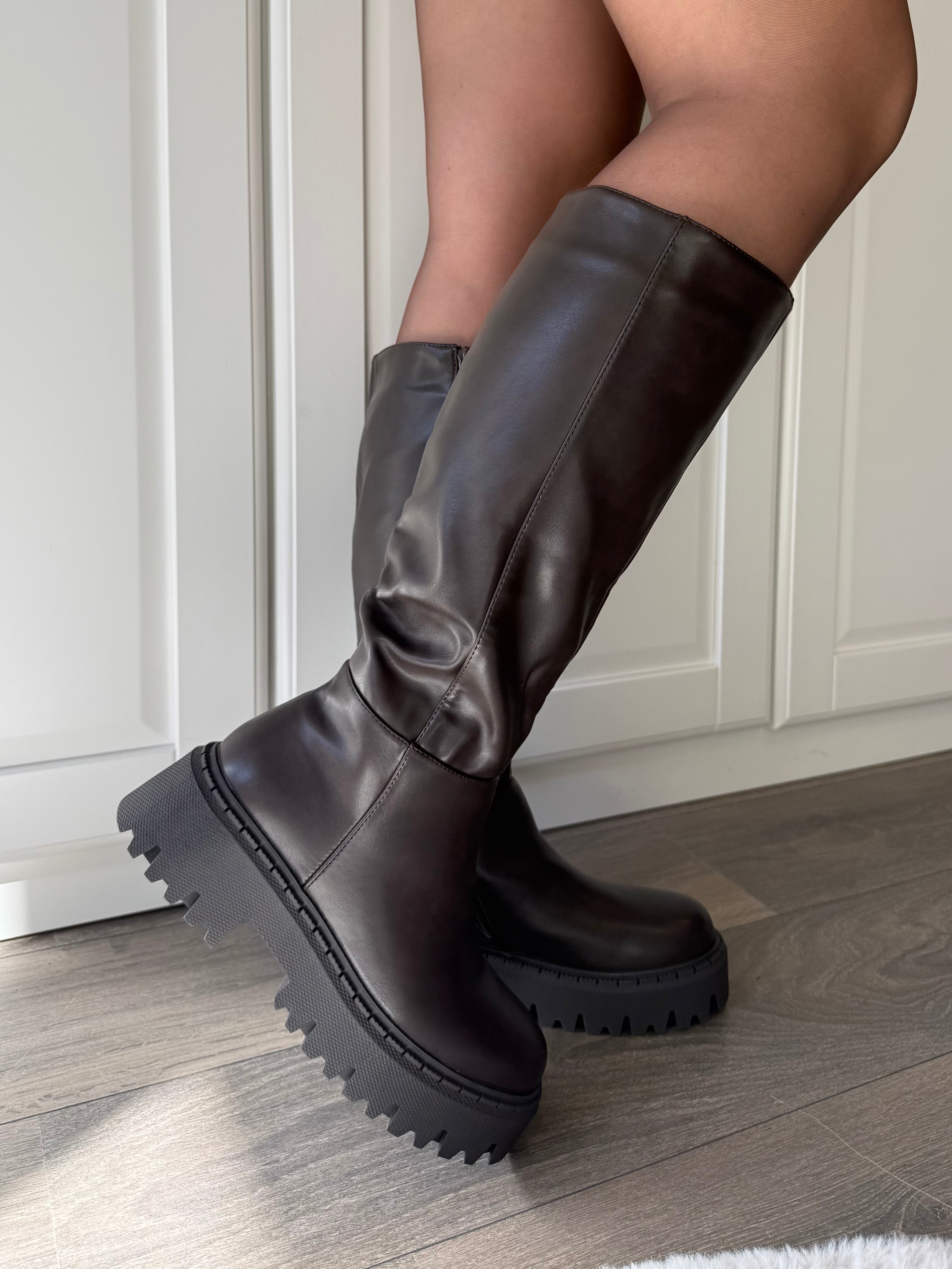 High Boots | Bruin