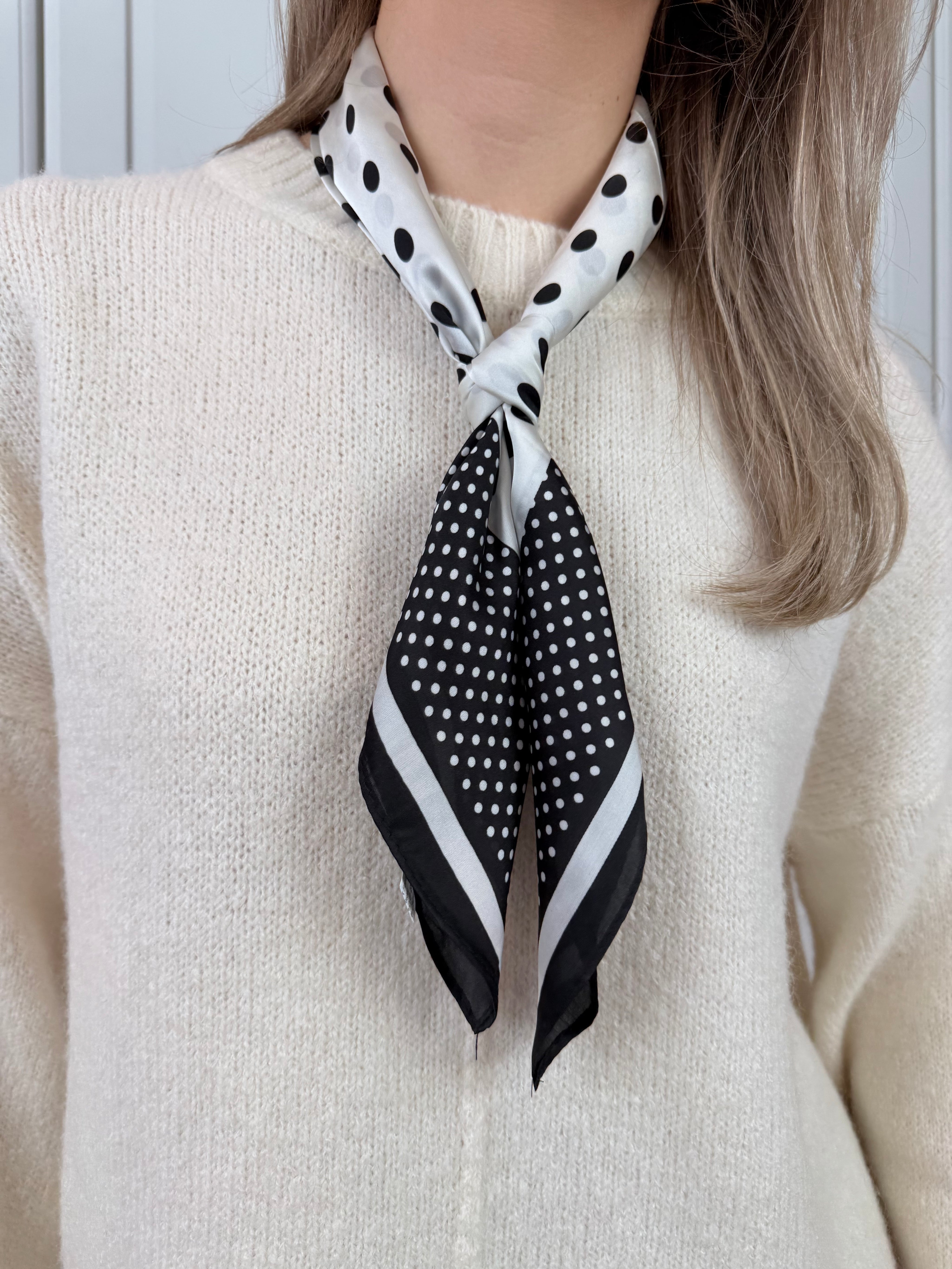 Sjaal Dots | Zwart