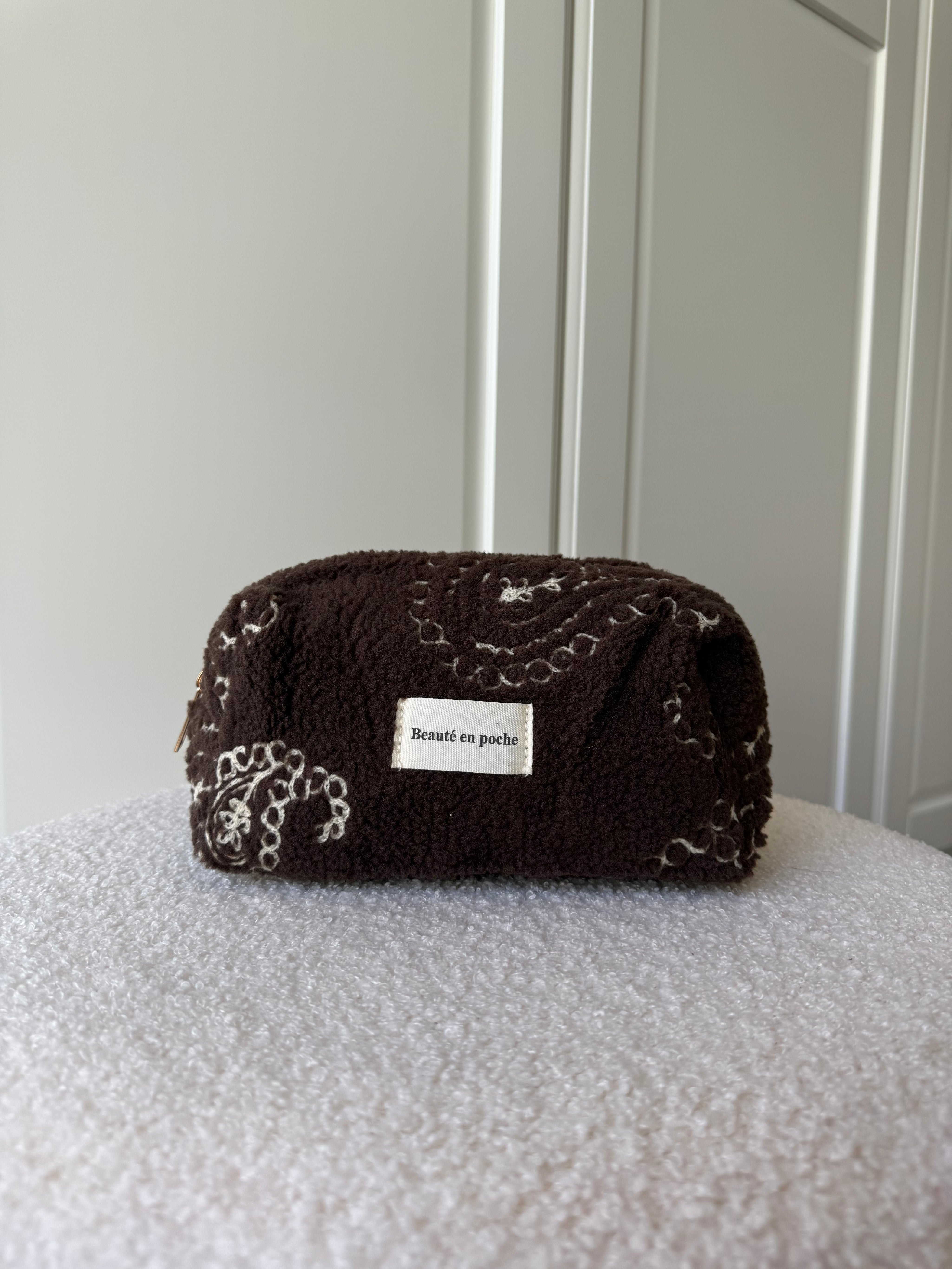 Toilettas Paisley | Bruin