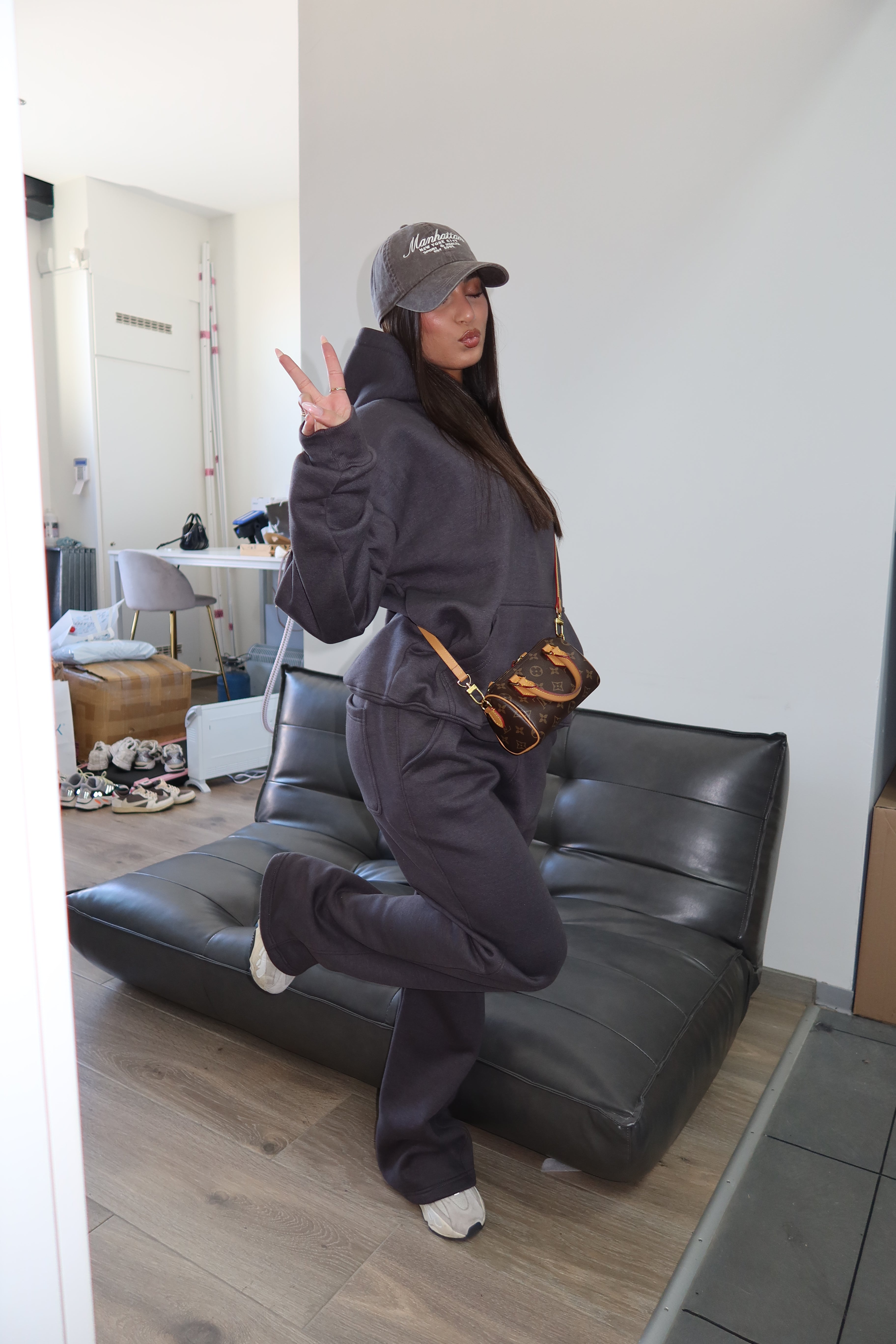 Priority Blanc Tracksuit | Donkergrijs