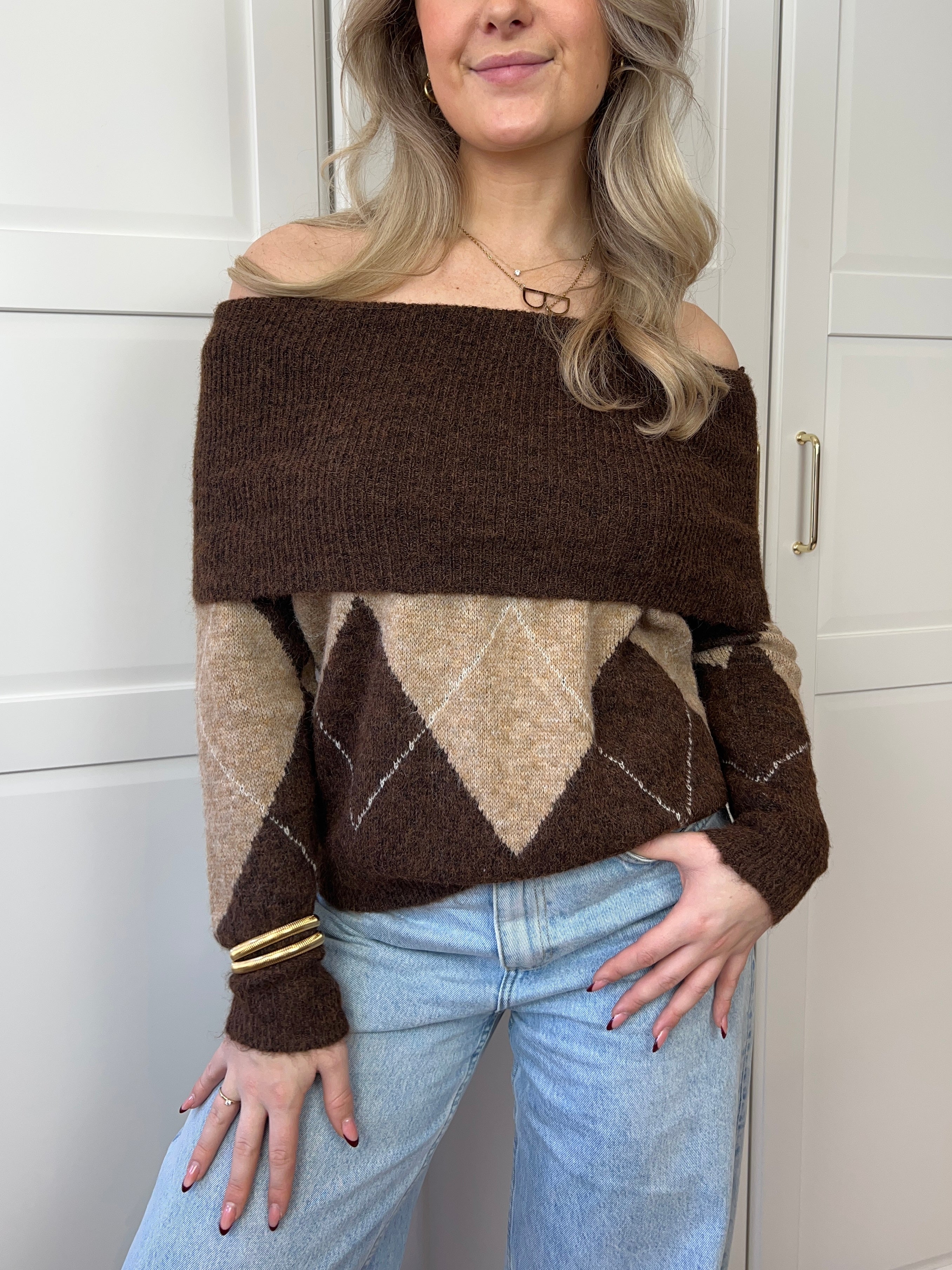 Off Shoulder Trui Nova | Bruin