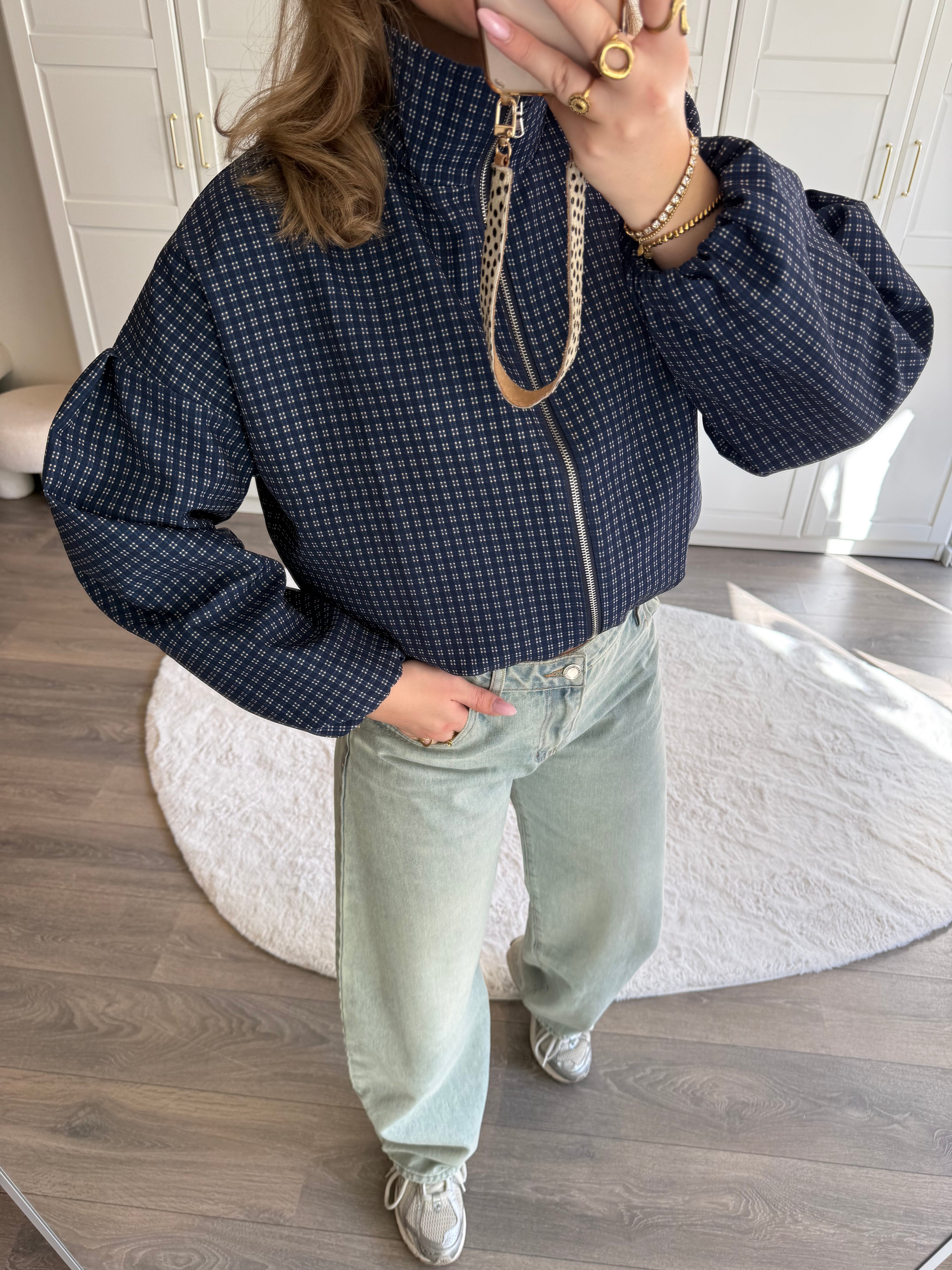 Jas Bo | Navy