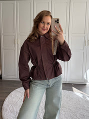 Jas Elin | Bruin