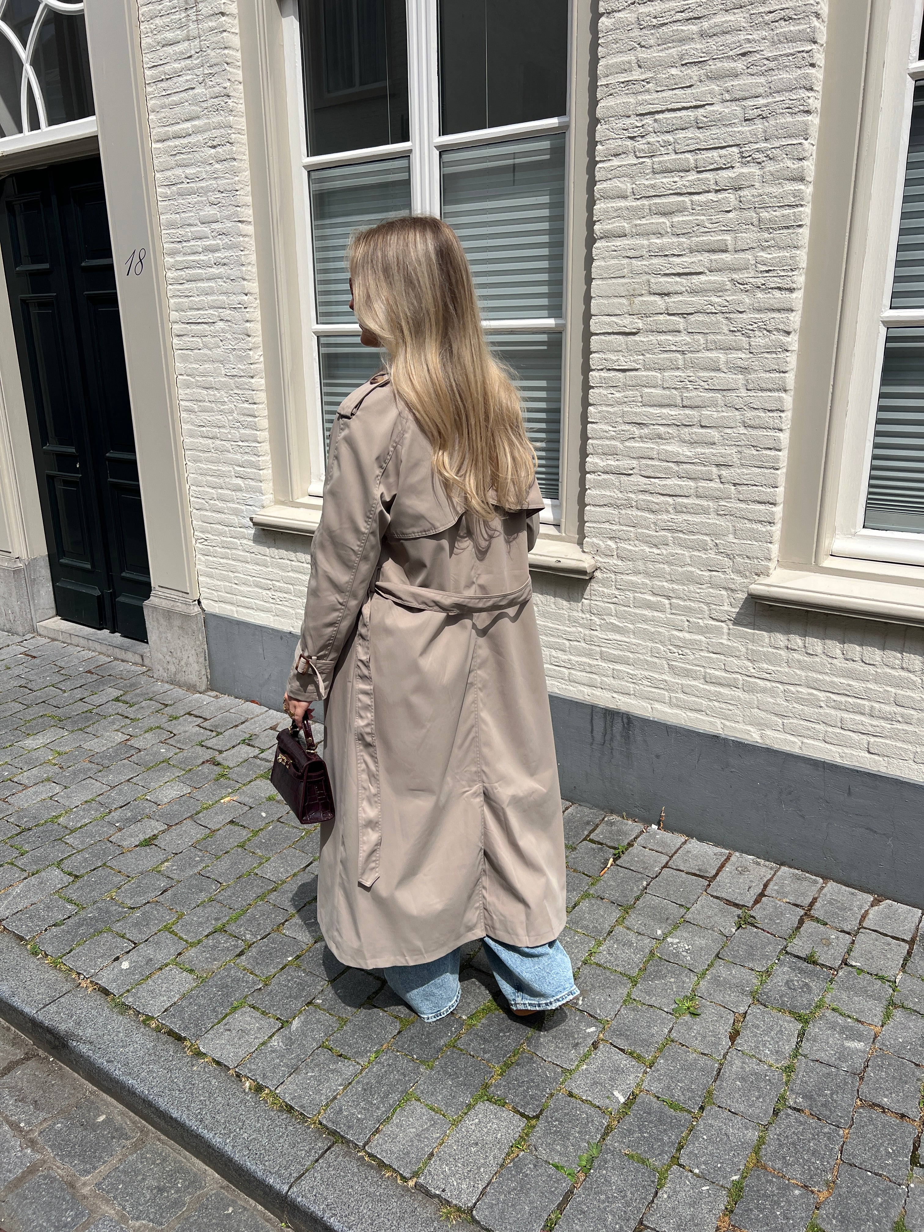 Trenchcoat Billy | Beige