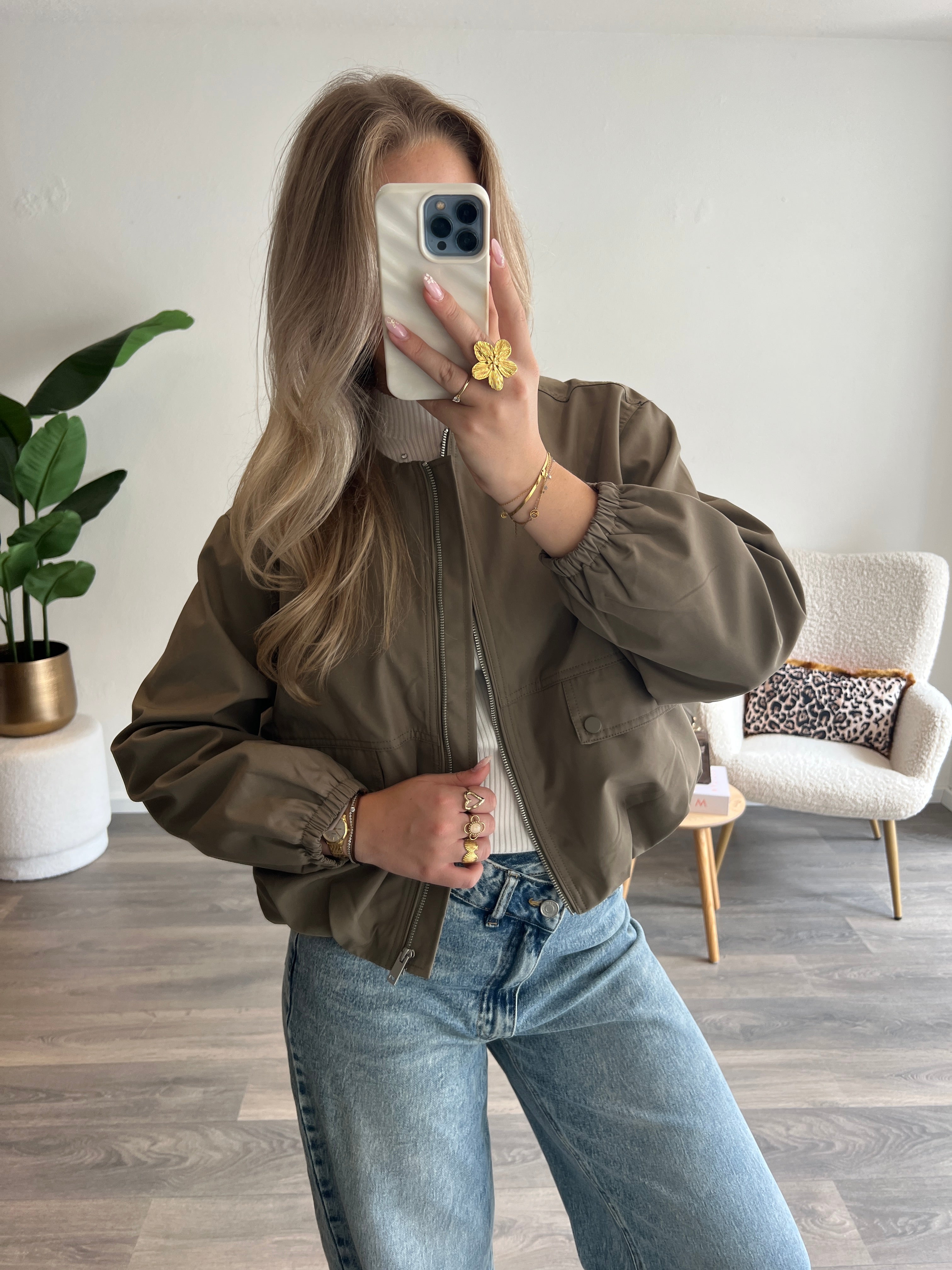 Bomberjas Tessa | Army
