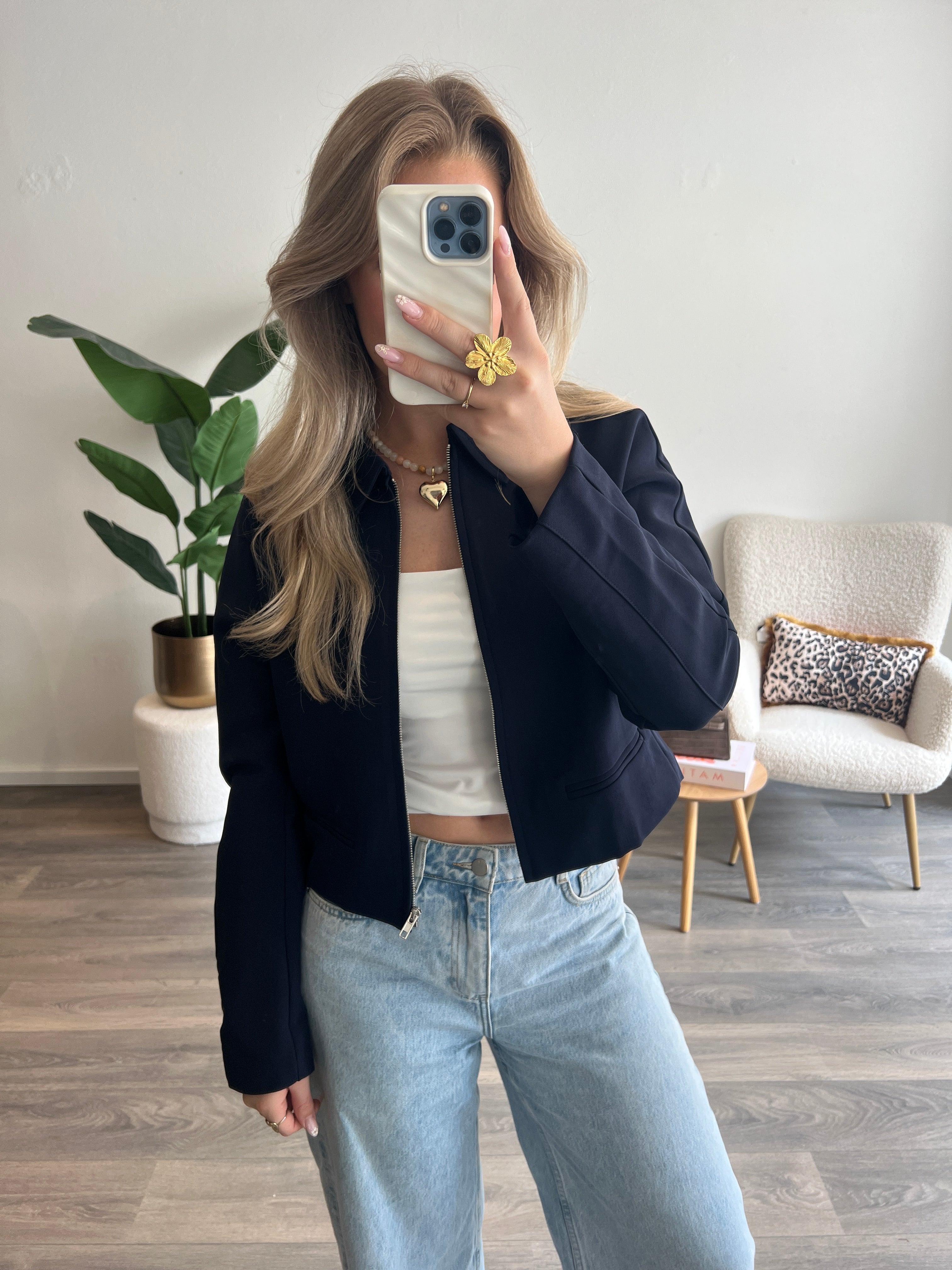 Jas Carice | Navy