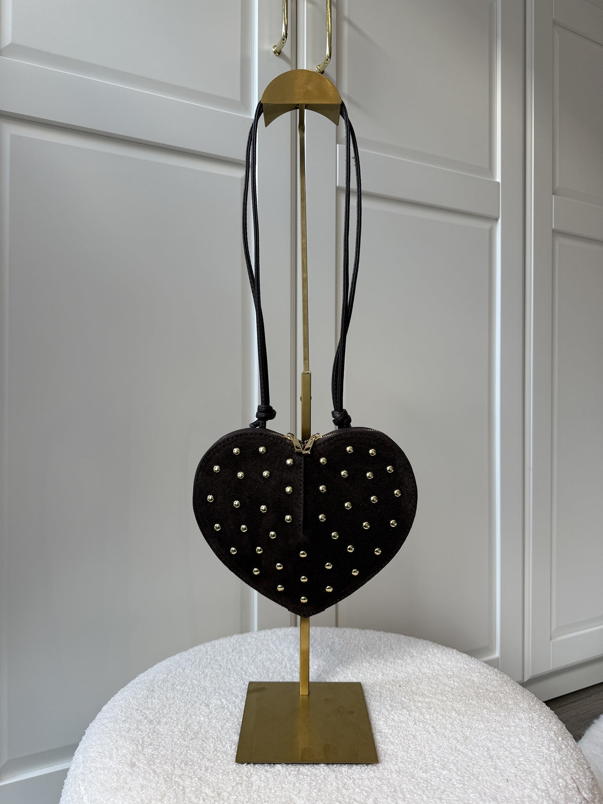 Tas Amour Studs | Bruin